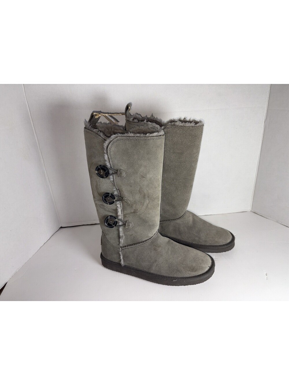 American Eagle Outfitters Women's Gray Suede Faux Fur Lined Button Boots Size 7